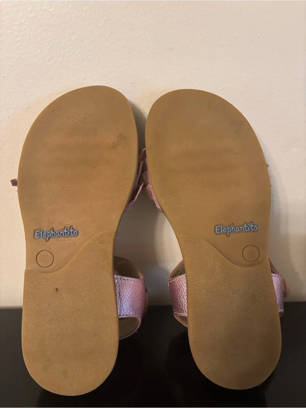 Elephantito Metallic‎ Pink Ruffle Strap Sandals